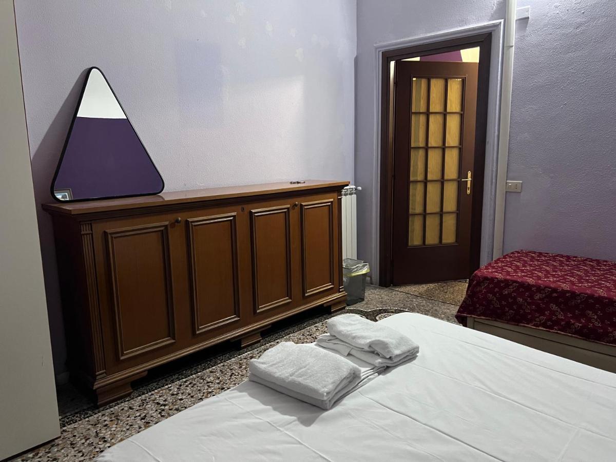 Guesthouse Ava Roma エクステリア 写真