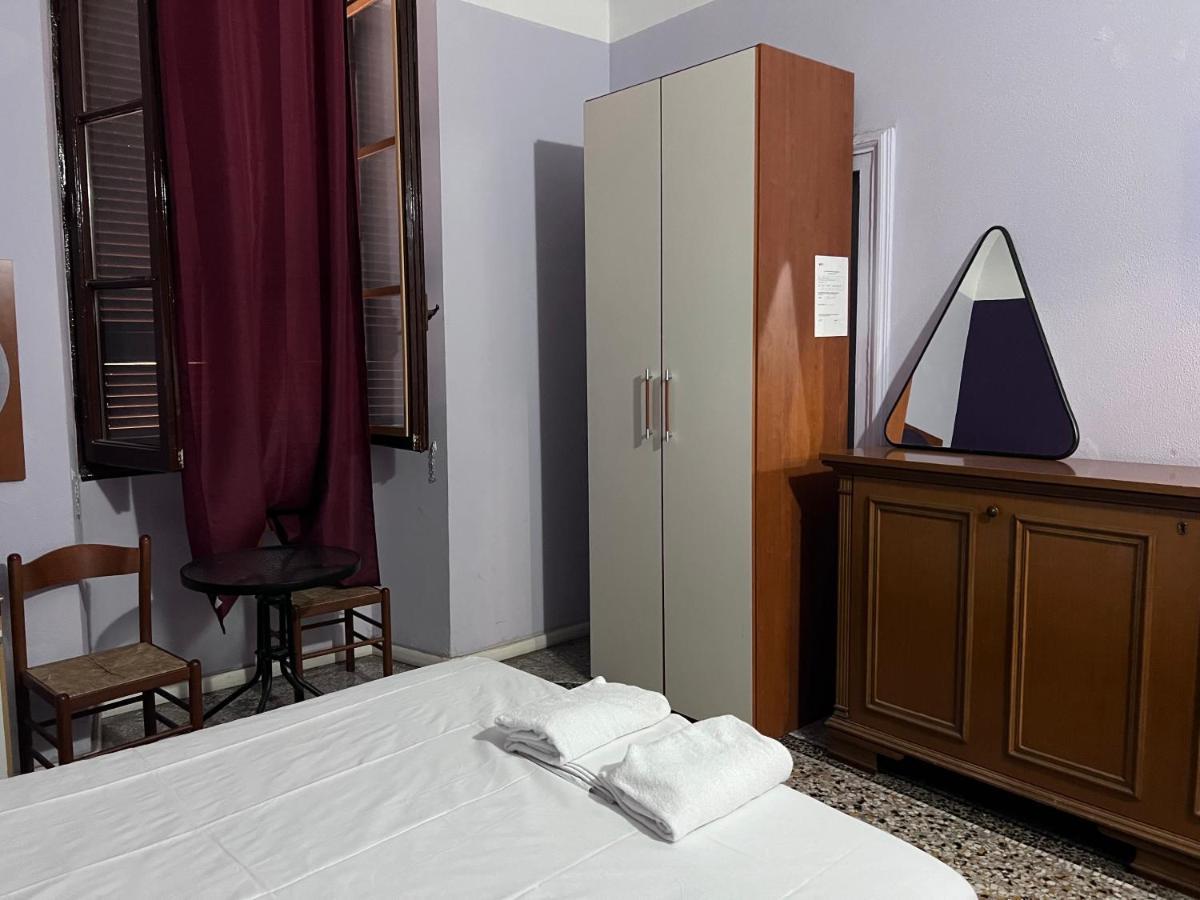 Guesthouse Ava Roma エクステリア 写真